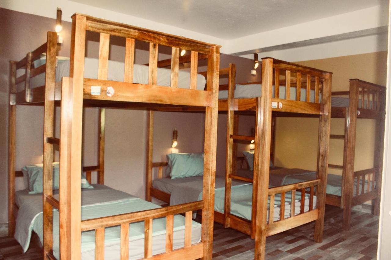 Ba Be Hostel Bac Kan Экстерьер фото